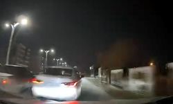 Makas atıp araca çarptı, bir şey olmamış gibi olay yerinden kaçtı