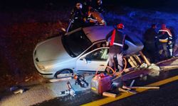 Mardin'de şarampole devrilen otomobilde 2 kişi yaralandı