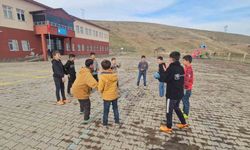 Muş'ta geleneksel oyunlar yaşatılıyor