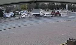 Ortalığın savaş alanına döndüğü kaza kamerada