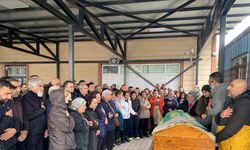 Otobüsün altında sürüklenen kadından acı haber