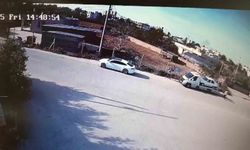 Otomobille geldi çekiciden telefon çaldı: 120 suç kayıtlı hırsızın o anları kamerada