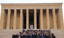 Özel: "Kurultayımızda yenilenen parti programımız, güncellenen tüzüğümüz ve yeni kadrolarımızla birlik ve beraberlik içinde geleceğe yürüyoruz"