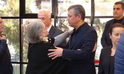 Özgür Özel, Gülşah Durbay’ın 3. gün taziyesine katıldı