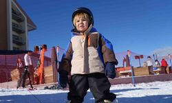 Palandöken’de yapay karla kayak keyfi