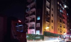 Pendik’te bir binanın 3’üncü katı alevlere teslim oldu