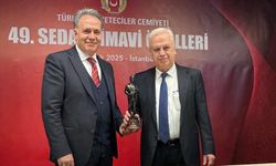 Prof. Dr. Sezai Yılmaz’a TGC Sedat Simavi ödülü