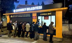 Şahinbey Belediyesi'nden vatandaşın içini ısıtan ikram