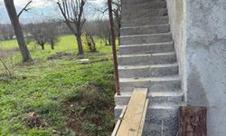 Sakarya’da merdivenden düşen şahıs yaralandı