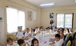 SAMEK atölyelerinde minikler seramikle, gençler tezhiple tanıştı