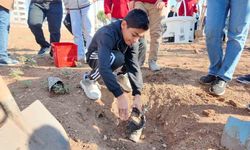 Şanlıurfa’da "Yeşeren Okullar Projesi" ile fidanlar toprakla buluştu