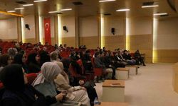 SAÜ’de İslam hukuku ve siyaset felsefesi konuşuldu