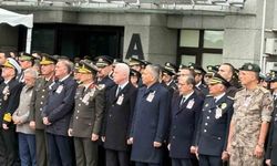 Şehit polis memuru Emre Albayrak için İstanbul İl Emniyet Müdürlüğünde tören düzenlendi