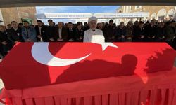 Şehit üsteğmen son yolculuğuna uğurlandı