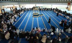 Terzibaba Camii'nde miniklerin 'üç aylar' coşkusu