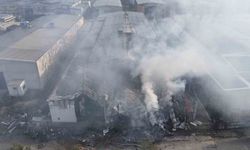 Uşak'ta iplik fabrikasında çıkan yangın büyümeden söndürüldü