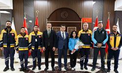 Vali Aygöl telsizden sağlık personellerine seslendi: "Sizlerle gurur duyuyoruz"