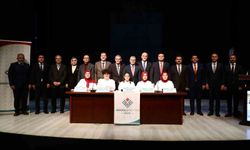 Vali Çelik: 'Edebiyat yalnızca okuma alışkanlığı kazandırmaz, aynı zamanda düşünmeyi mümkün kılan güçlü bir alandır'