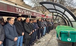 Vali Musa Işın, İsmail Atak’ın cenaze törenine katıldı