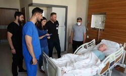 Van’da ölümcül damar yırtığı 15 kişilik ekip tarafından ameliyat edildi