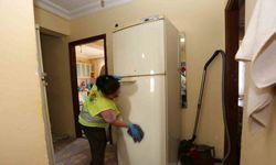 Yalnız yaşayan yaşlı kadına şefkat eli