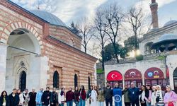 Yıldırımlı gençler Bursa’yı keşfediyor