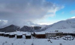 Zigana’nın zirvesinde "kar" yoğunluğu