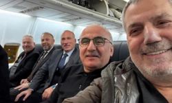 Rize'nin siyasi rakiplerinden uçak selfisi