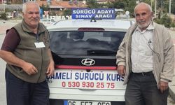 70 yaşında hem araba hem motosiklet ehliyeti aldı