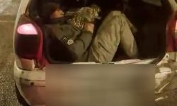 Amasya'da durdurulan otomobilden 5 kaçak göçmen çıktı