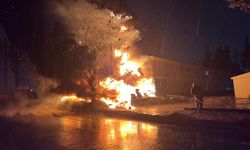 Antakya'da şantiyede korkutan yangın