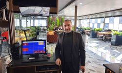 Artvin'de kafedeki hırsızlık anı kamerada