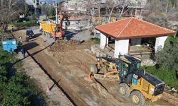 Aydın Büyükşehir Belediyesi Efeler'in yollarını yeniliyor