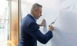 Bakan Hakan Fidan: 'Eyleme ihtiyacımız olduğu kadar bilgiye, öğrenmeye, tecrübe aktarımına da ihtiyacımız var'