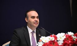 Bakan Kacır: 'Ceyhan'da kurduğumuz Endüstri Bölgesini önümüzdeki dönemde entegre kimya sanayii yatırımlarının adresi yapacağız'