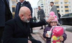 Başkan Çolakbayrakdar: 'Soğuk günlerde gönülleri ısıtıyoruz'