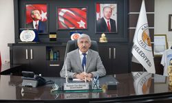 Başkan Hallaç'tan bayrağa yapılan saygısızlığa sert tepki