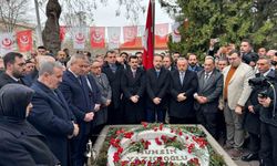 BBP'nin 33'üncü kuruluş yıl dönümünde Muhsin Yazıcıoğlu kabri başında anıldı