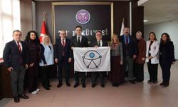 BEUN Tıp Fakültesine 'Erişilebilirlik Belgesi' ve 'Erişilebilirlik Logolu Bayrak' takdim edildi