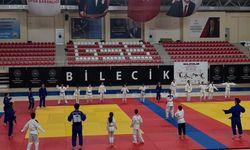 Bilecik'te judo spor okullarıyla gençler, geleceğe hazırlanıyor