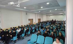 Bilecik'te sosyal medya bağımlılığına karşı farkındalık eğitimi