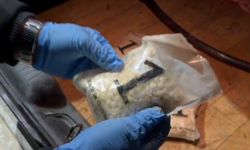 Binlerce uyuşturucu hap ele geçirildi: 3 kişi tutuklandı