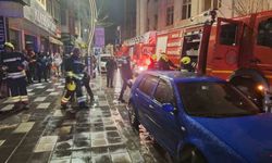 Bolu'da gece saatlerinde korkutan yangın: 2 yaralı