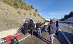 Buzlanma kazayı beraberinde getirdi: 4 yaralı