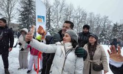 Çekmeköy'de kar şenliği: Yüzlerce vatandaş doyasıya eğlendi