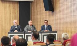 Denizli'de '2025 Altın Ok' ödülü Vali Coşkun'a verildi