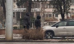 Diyarbakır'da sağanak yağış hayatı olumsuz etkiledi