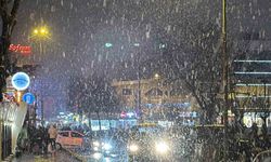 Düzce'de kar yağışı etkili oluyor