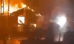 Düzce'de mobilya atölyesi küle döndü