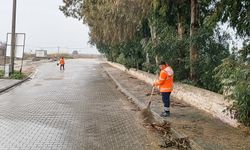 Efeler Belediyesi'nde yağmur mesaisi